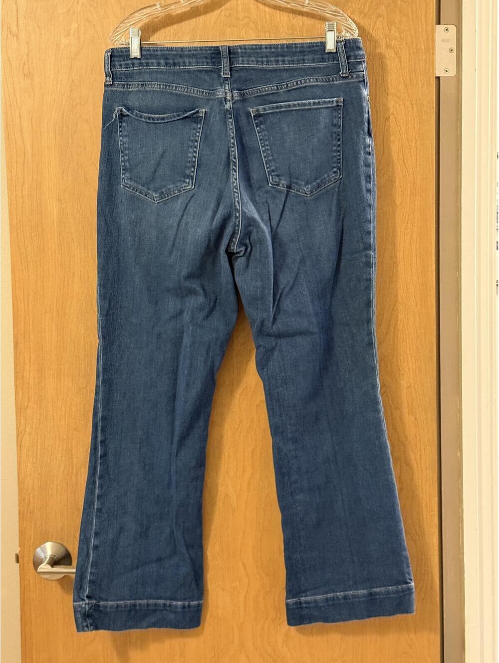 NOT FOR SALE - Picture 2 of 6
